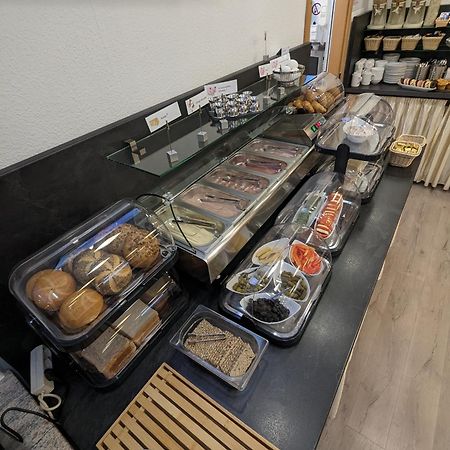 Adler Hotel Frankfurt Франкфурт на Майн Екстериор снимка