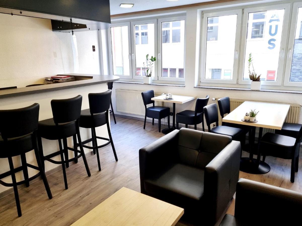 Adler Hotel Frankfurt Франкфурт на Майн Екстериор снимка